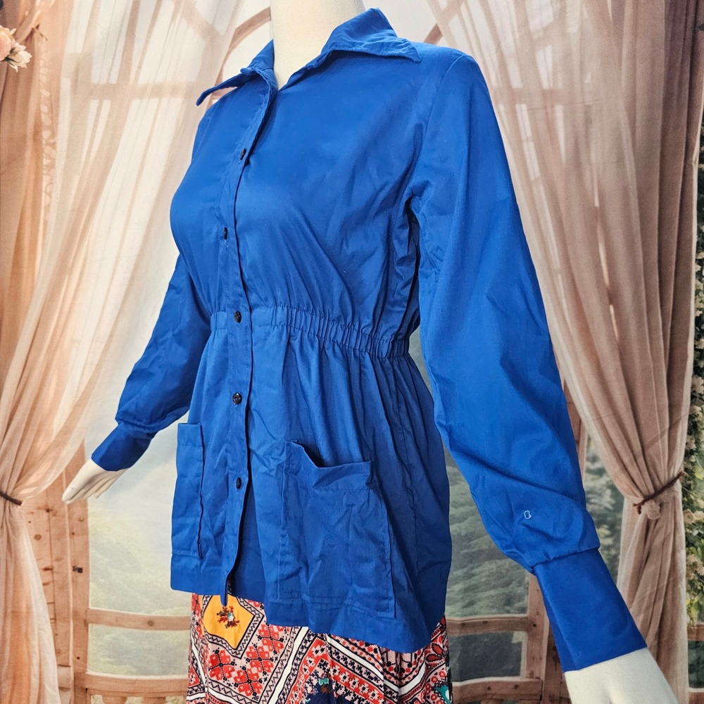 Vintage 1970s Durable Press Royal Blue Button Down Shirt Jacket Top
Workwear